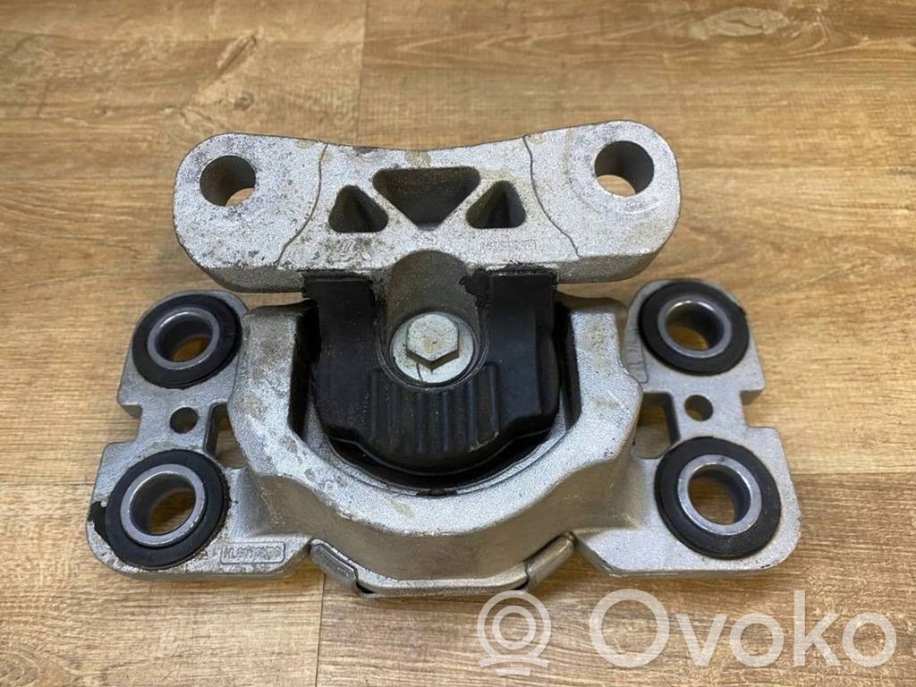 Variklio pagalvė   EJ327M121AD