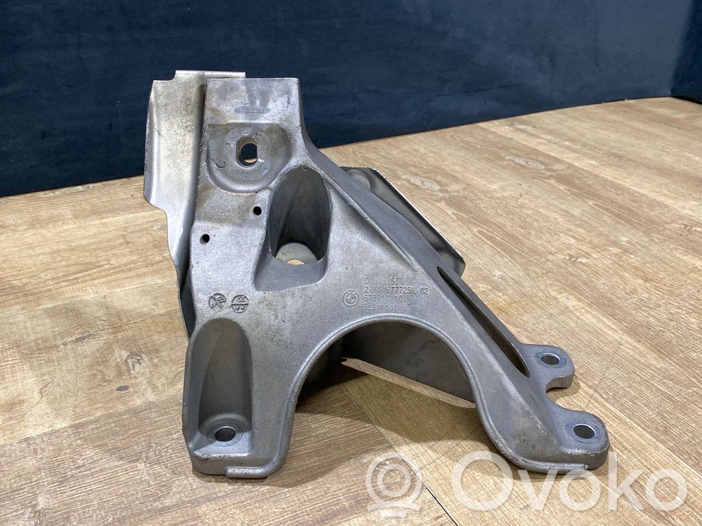BMW 5 F10 F11 Engine mounting bracket 