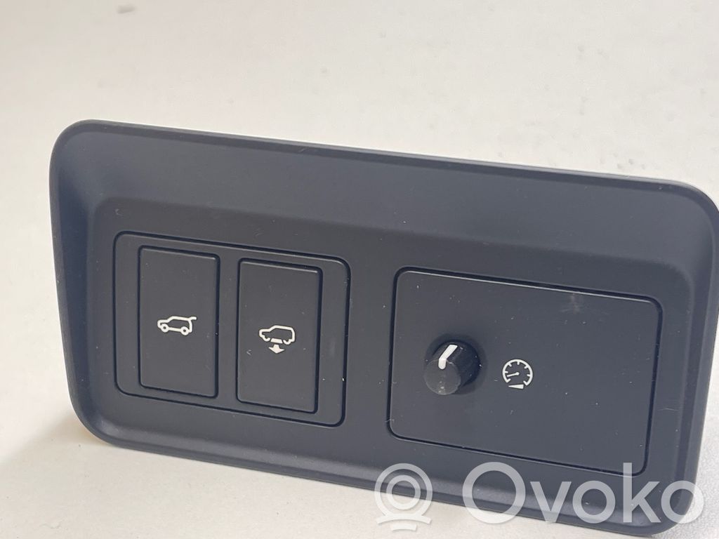 Land Rover Range Rover Sport L494 Przełącznik / Przycisk otwierania klapy bagażnika 