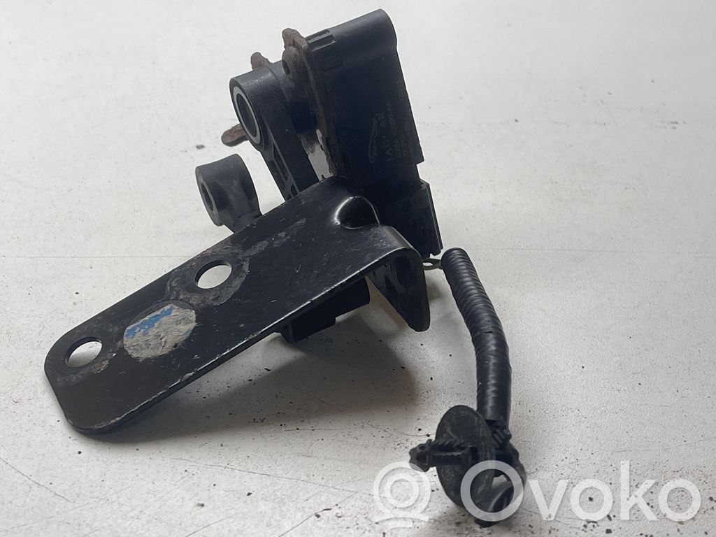 Jaguar F-Type Senzor înălțime suspensie față pneumatică 