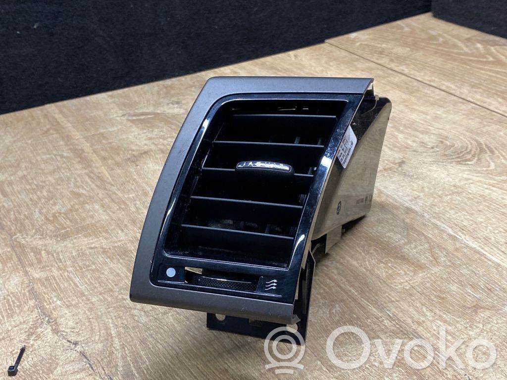 Jaguar F-Type Grilă ventilație/ramă laterală bord 