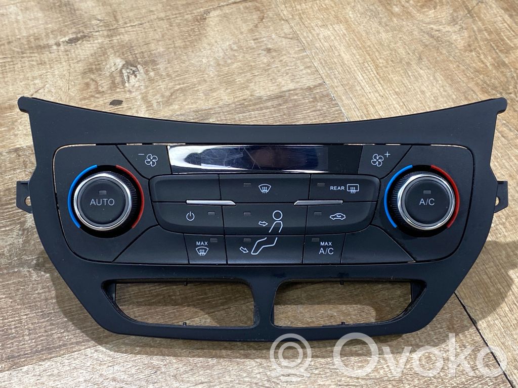 Ford Kuga II Climate control unit 