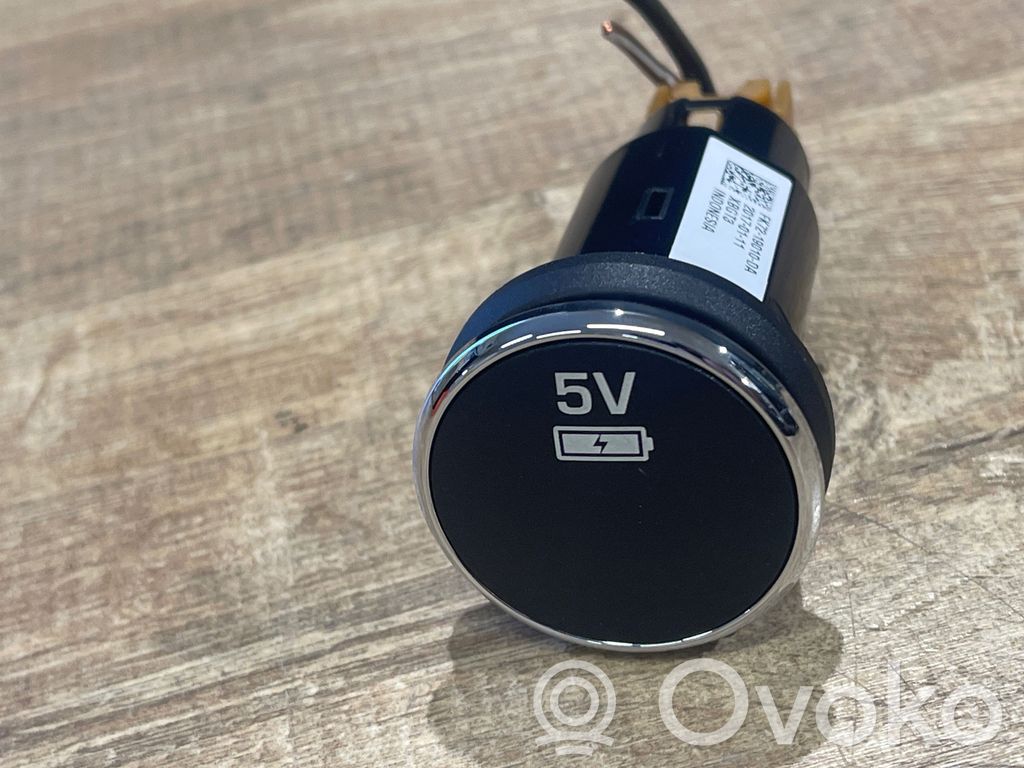 Land Rover Discovery 5 Gniazdo / Złącze USB 