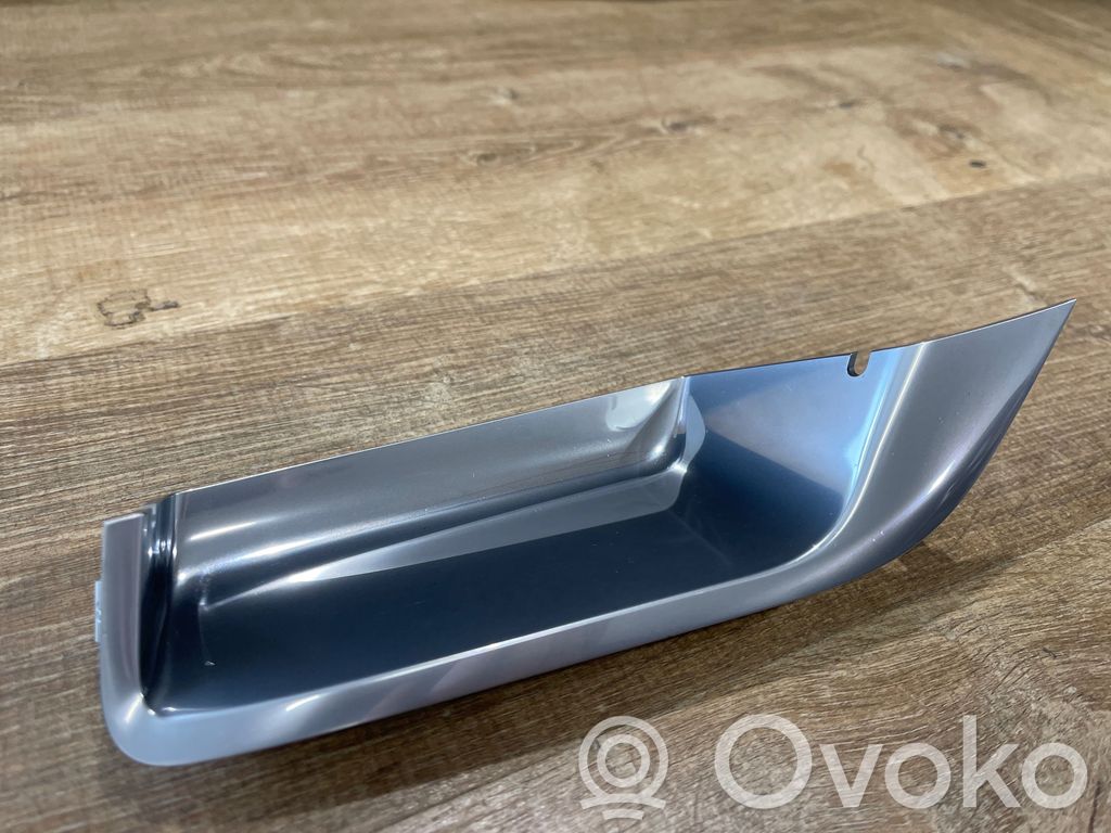 Jaguar E-Pace Etuoven verhoilu 