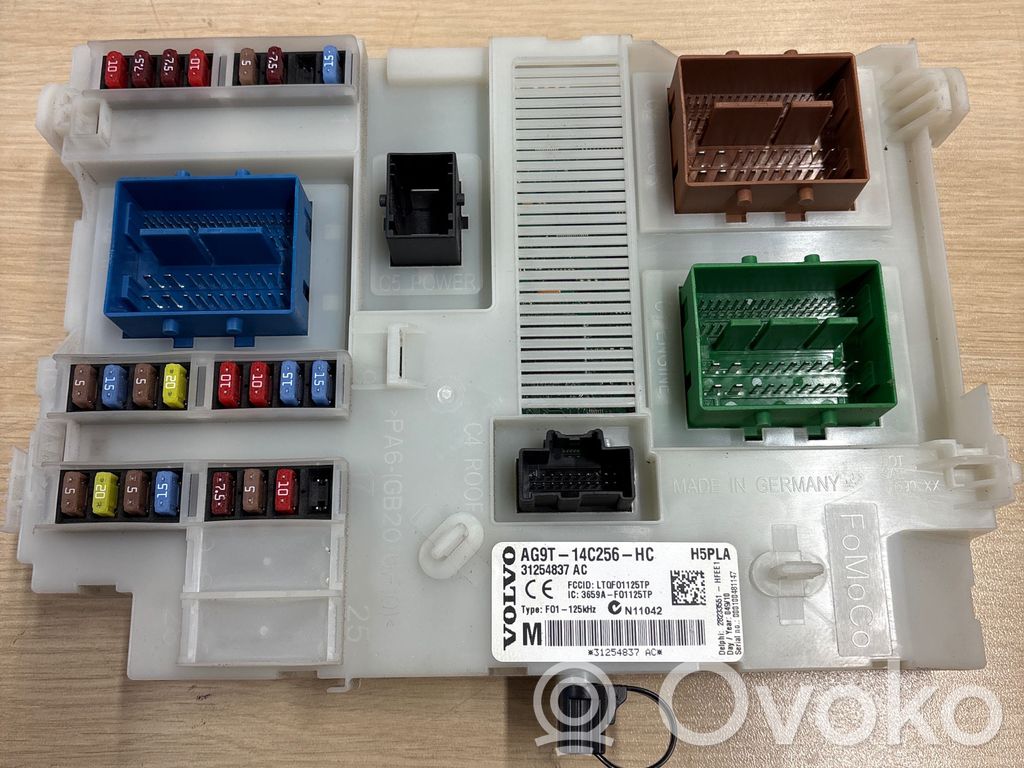Volvo XC60 Fuse module 