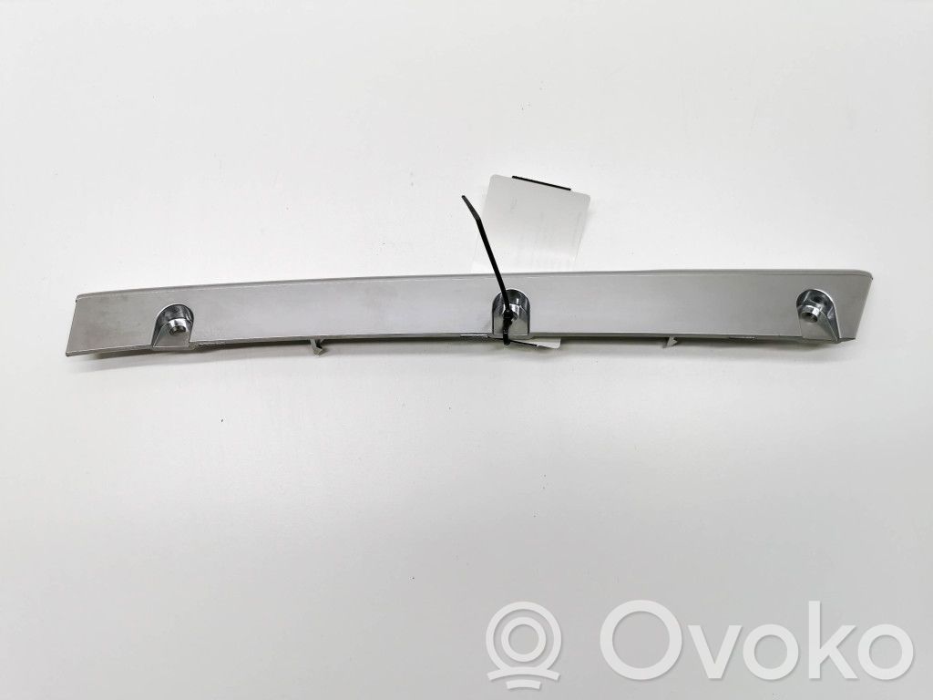 Panel trim   31306980