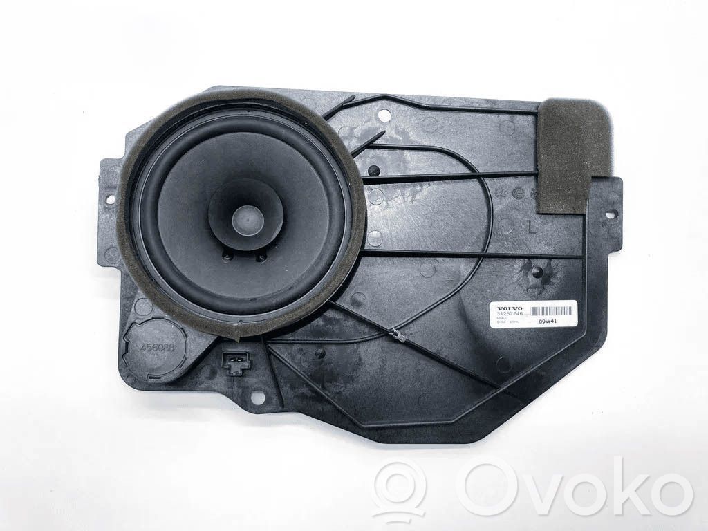 Volvo C30 Rear door speaker 