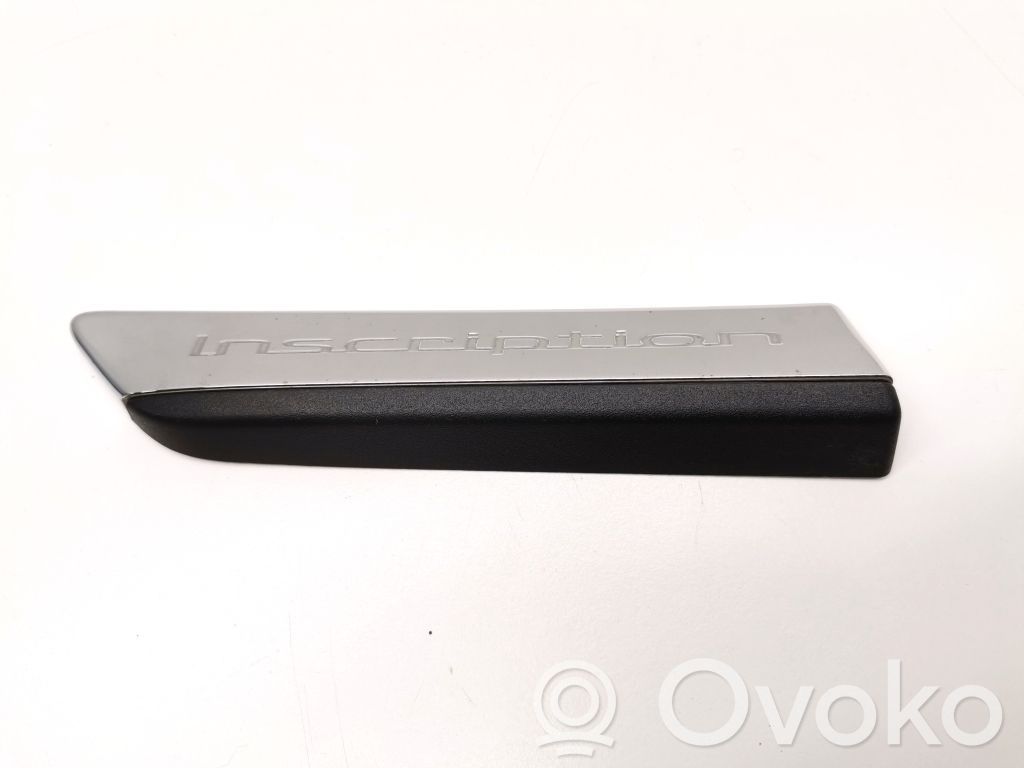 Volvo S90, V90 Rivestimento parafango (modanatura) 
