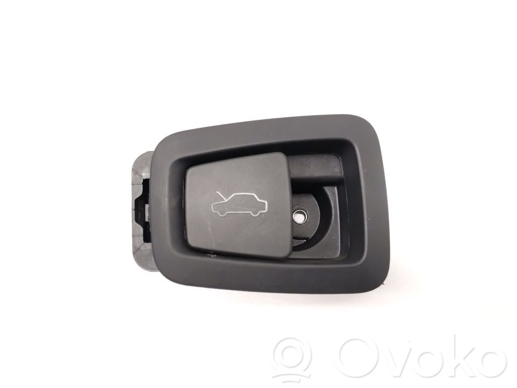 Volvo V60 Engine bonnet (hood) release handle 