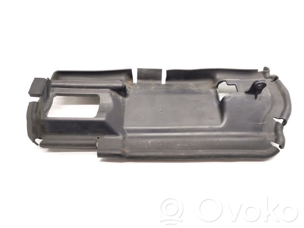 Volvo V70 Radiatoriaus oro nukreipėjas (-ai) 