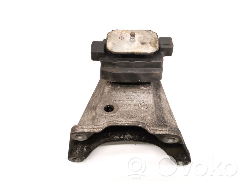 BMW 5 E60 E61 Gearbox mounting bracket 