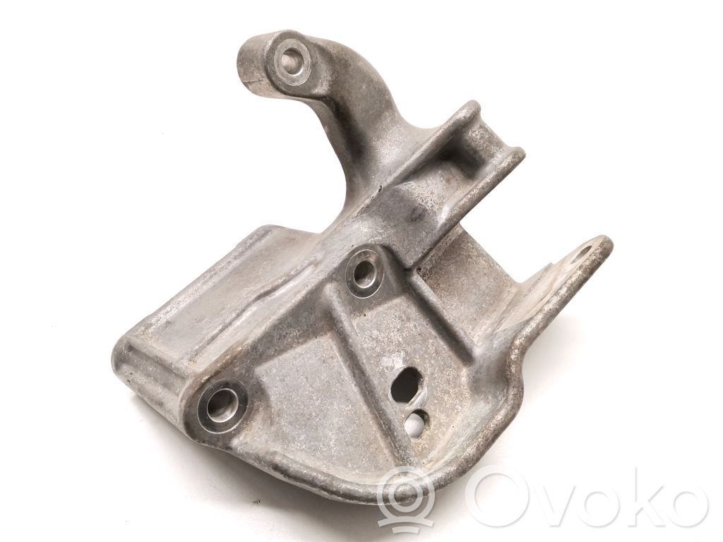 Volvo V40 Variklio tvirtinimo kronšteinas 