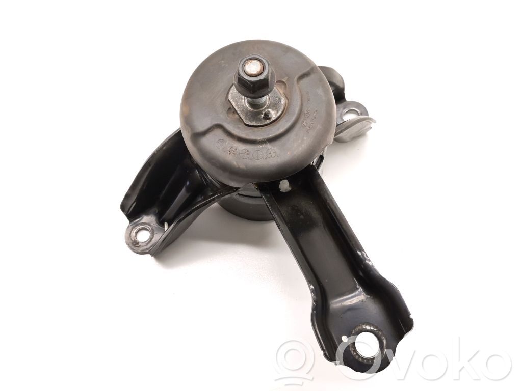 KIA Stonic Engine mount bracket 