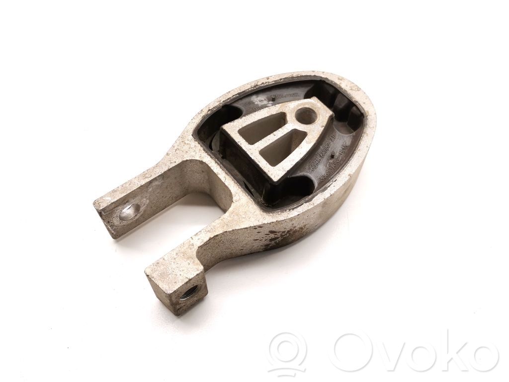 Volvo S60 Gearbox mount 