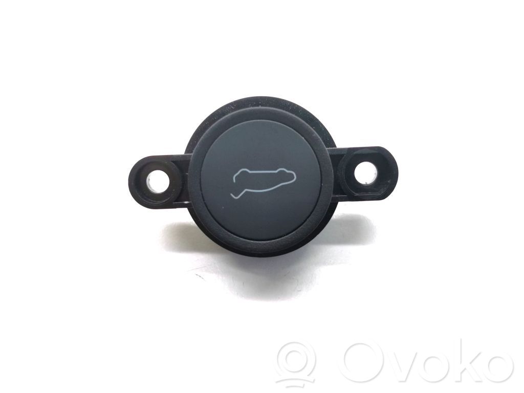 Tailgate opening switch   150190700A