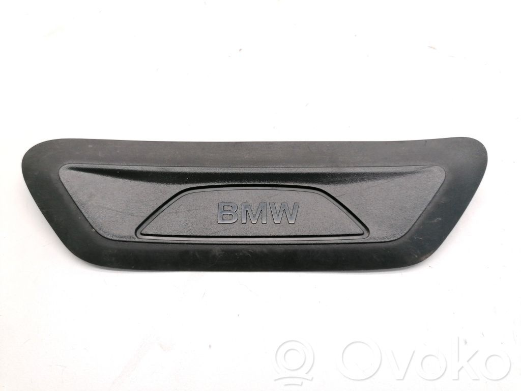 Listwa progowa tylna   7298910