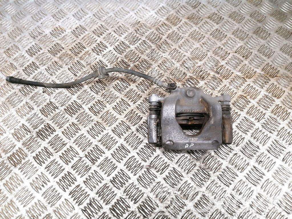 BMW 2 F45 Etujarrusatula 