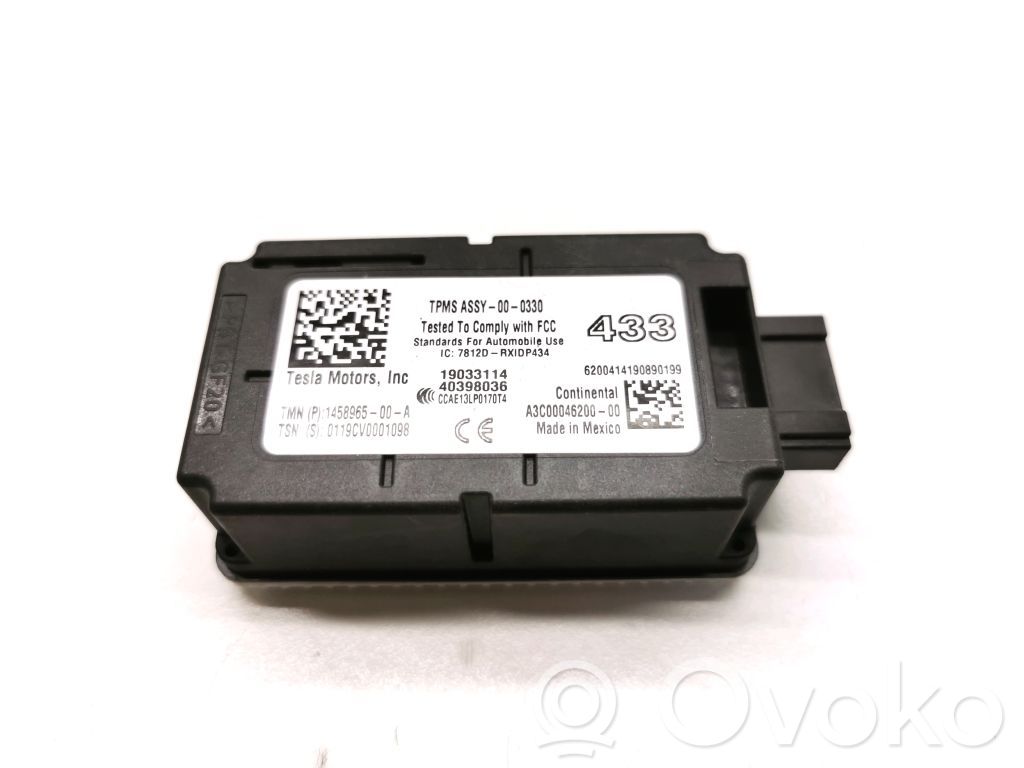 Tesla Model 3 Tire pressure control unit 