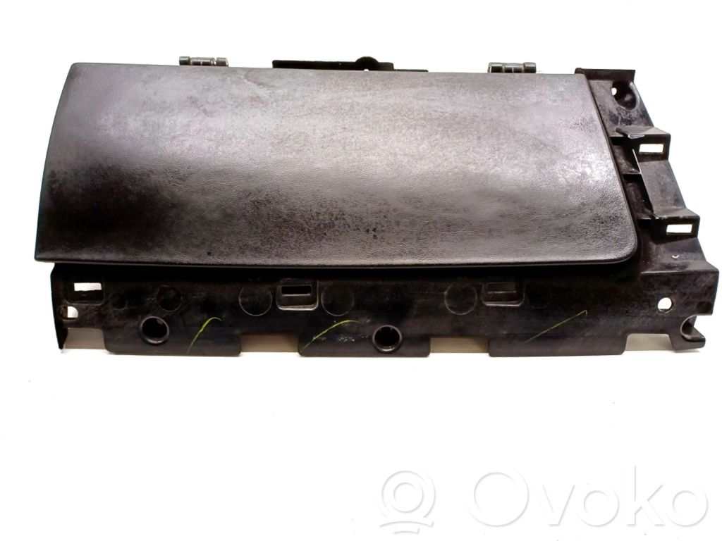 Guantera   100332714O