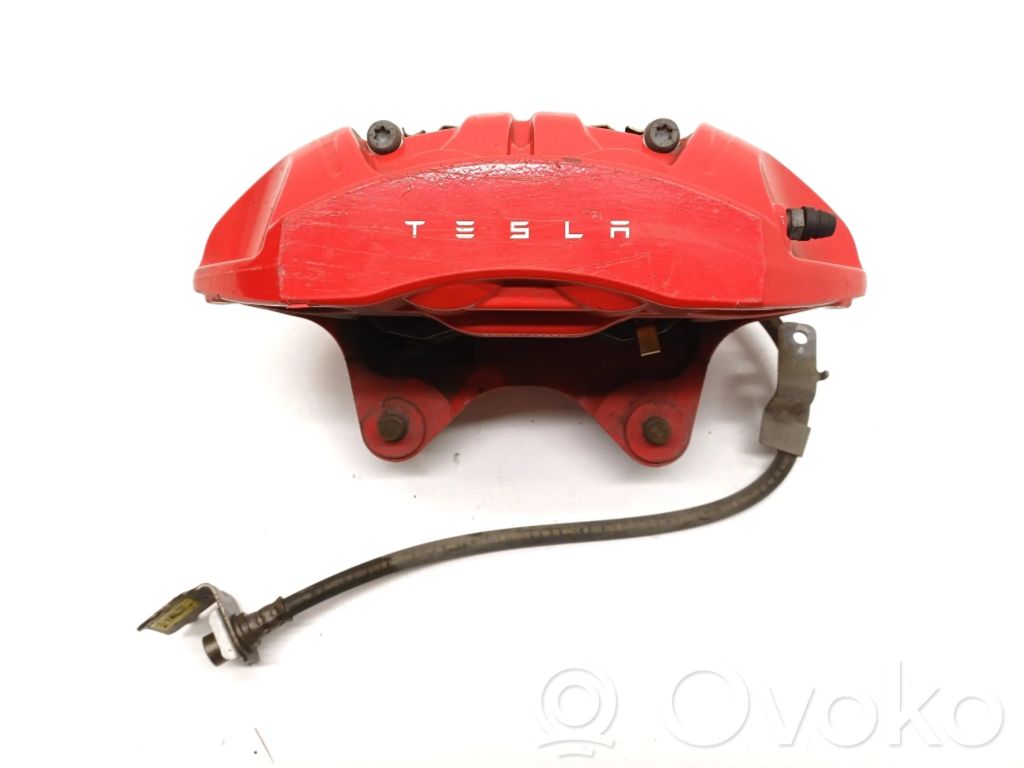 Tesla Model 3 Etujarrusatula 