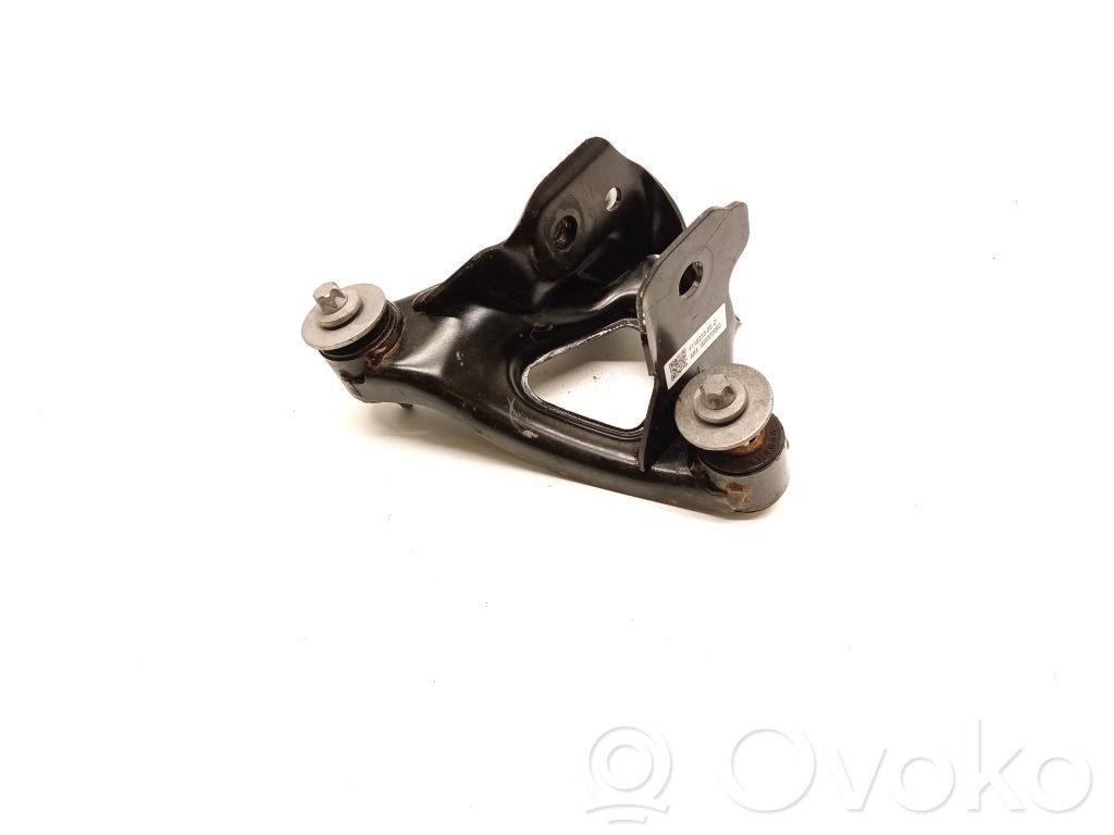 Tesla Model 3 Engine mounting bracket 