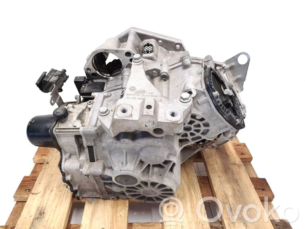 Automatic gearbox   0CG301103D