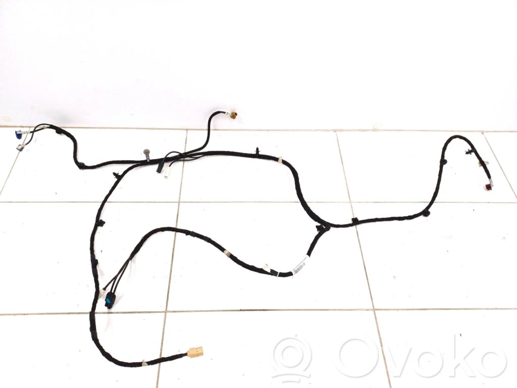 Cables del panel   L1TT18812AA