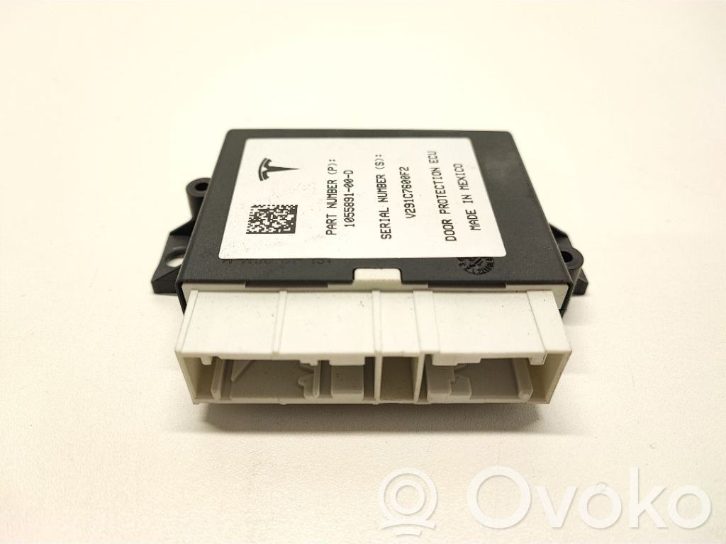 Tesla Model X Door control unit/module 