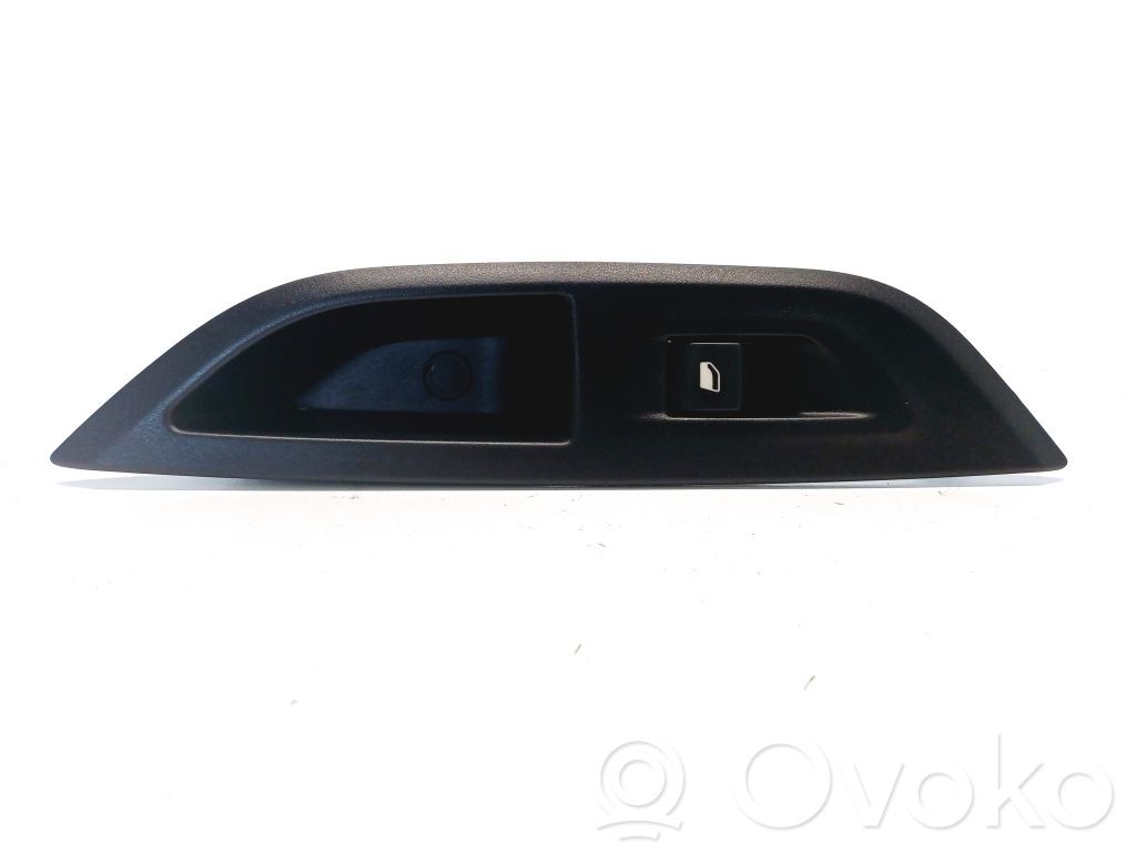 Peugeot 2008 II Electric window control switch 
