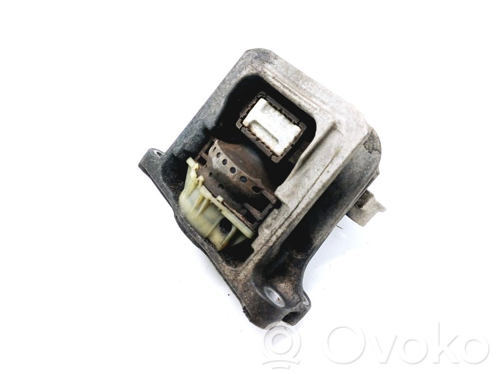 Ford Transit Custom Engine mount bracket 