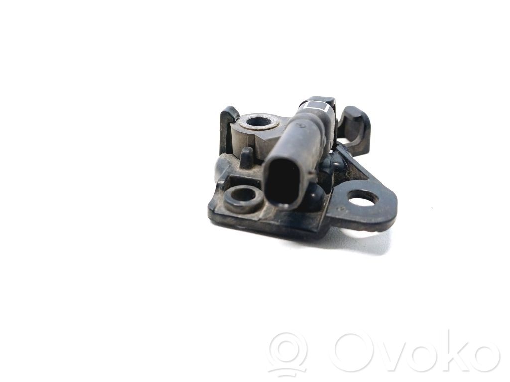 Volvo V60 Airbag deployment crash/impact sensor 