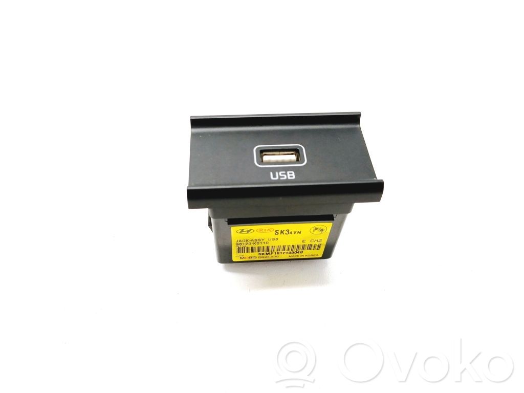 KIA Soul Enchufe conector USB 