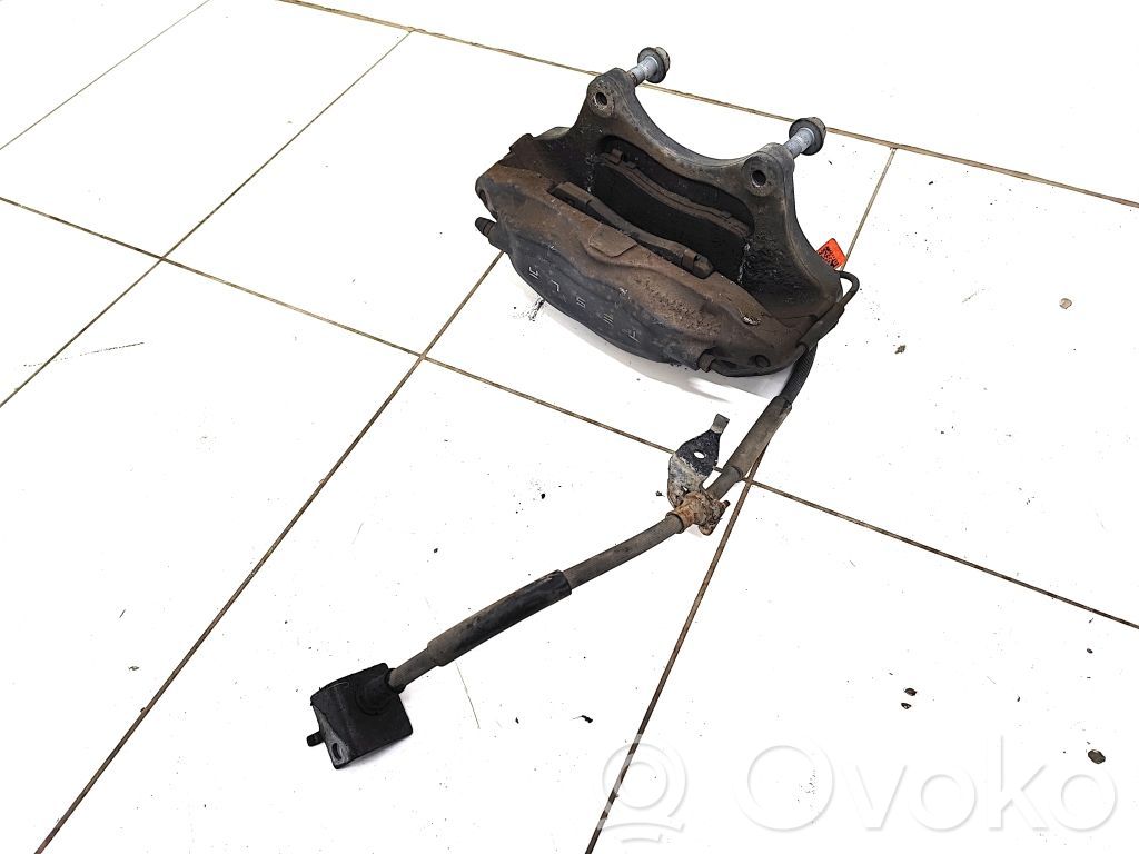 Tesla Model S Etujarrusatula 