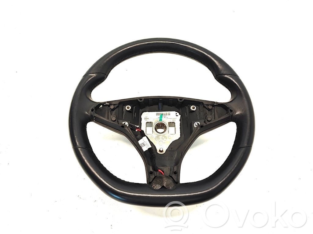 Steering wheel   103677400D