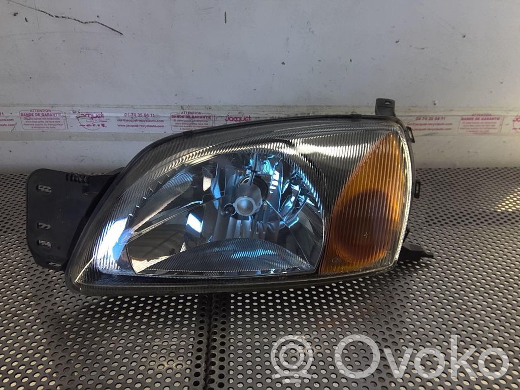 Ford Fiesta Scheinwerfer 