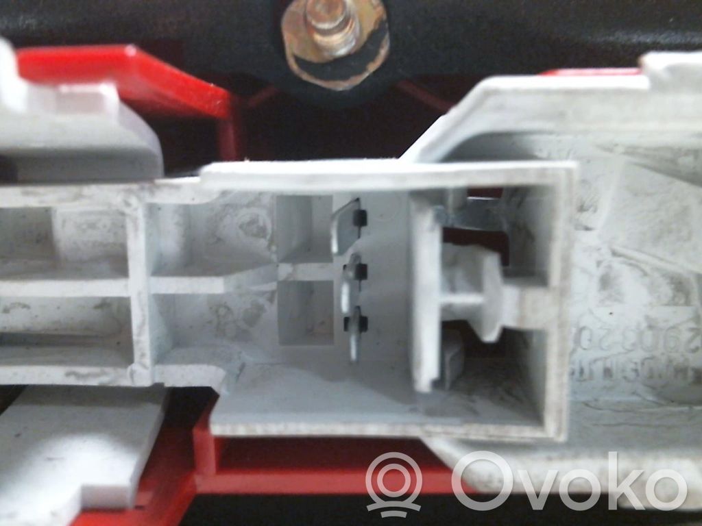Alfa Romeo 156 Lampă spate în capacul portbagajului 