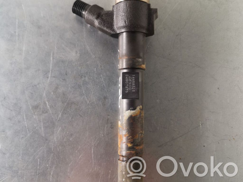 Inyector de combustible   1465A323