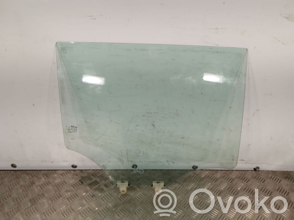 KIA Stonic Rear door window glass 