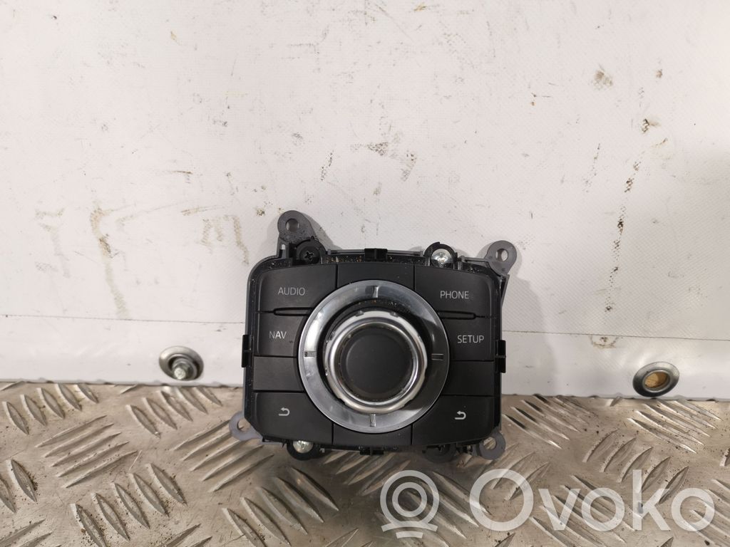 GPS navigation control unit/module   KD7766CM0