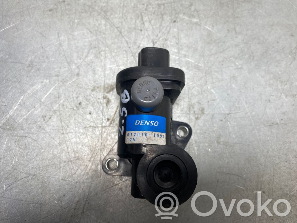 Subaru Forester SK Zawór kolektora ssącego 