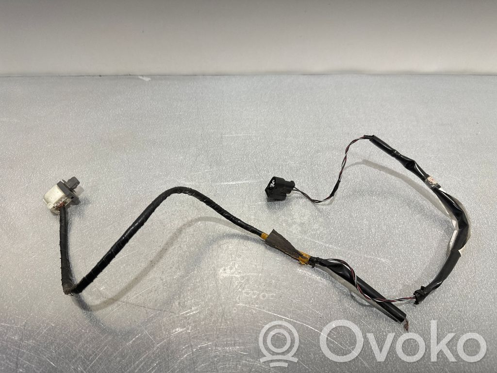 Cableado del sensor de aparcamiento (PDC)   KD4567290