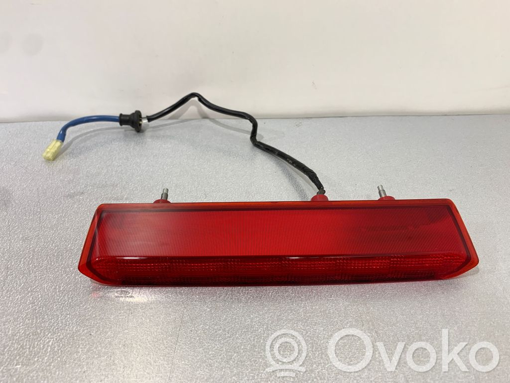Subaru Forester SK Luce d’arresto centrale/supplementare 