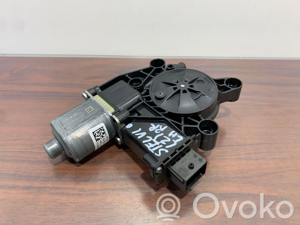 Alfa Romeo Stelvio Silniczek podnoszenia szyby drzwi tylnych 