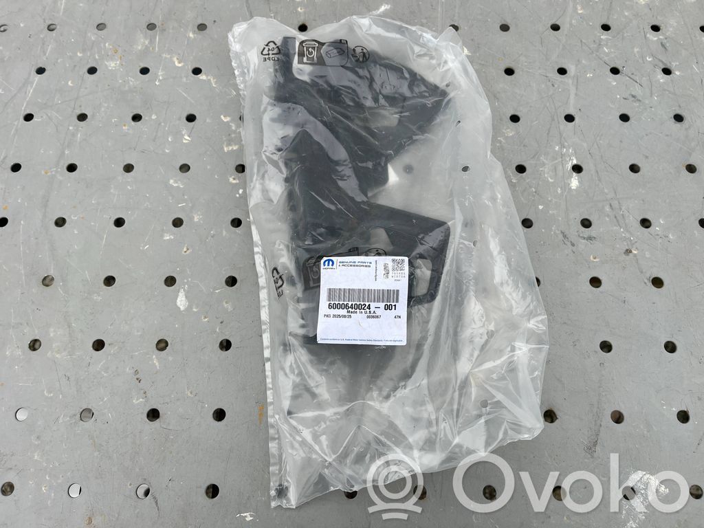 Front bumper mounting bracket   6000640024,0036067,PKG2025082