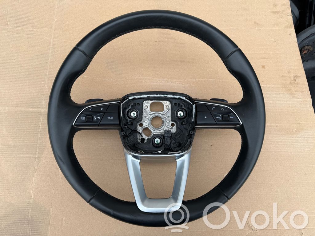 Audi Q8 Stūre 