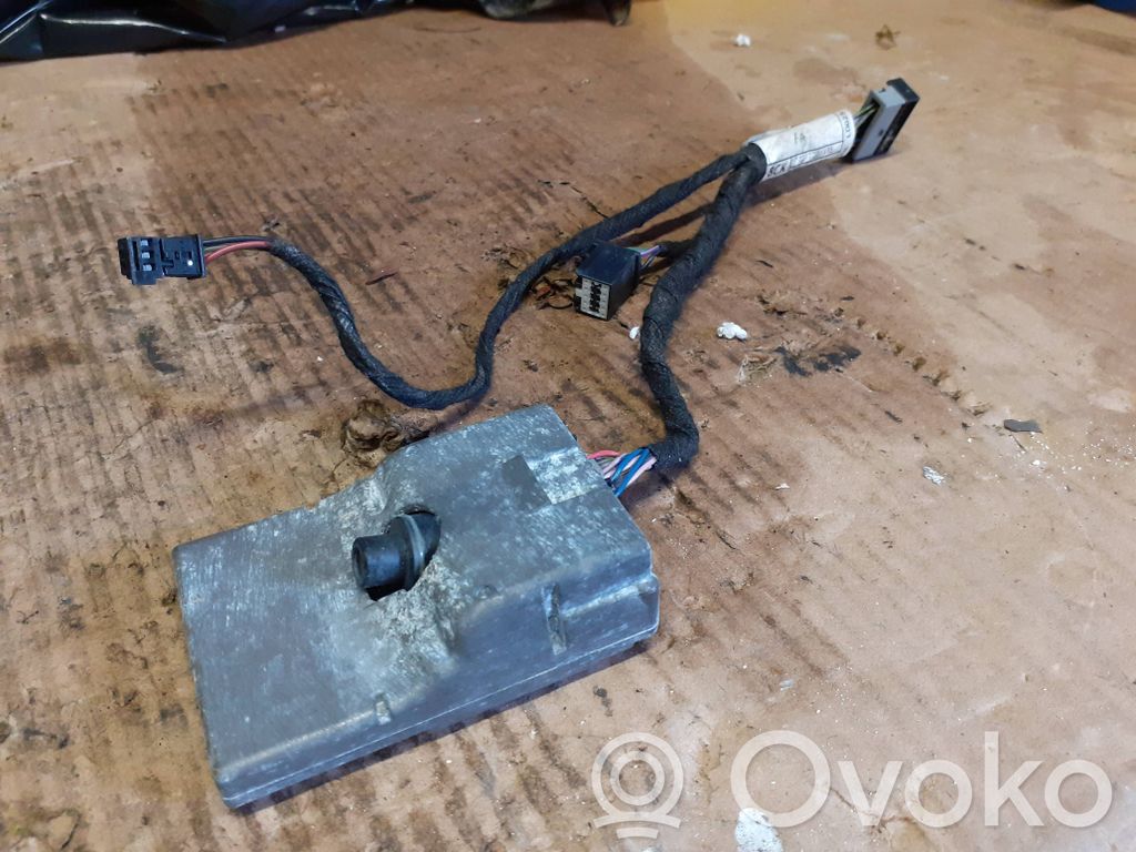 Windshield/windscreen camera   39093426,702000149126,551486173,1702000197540