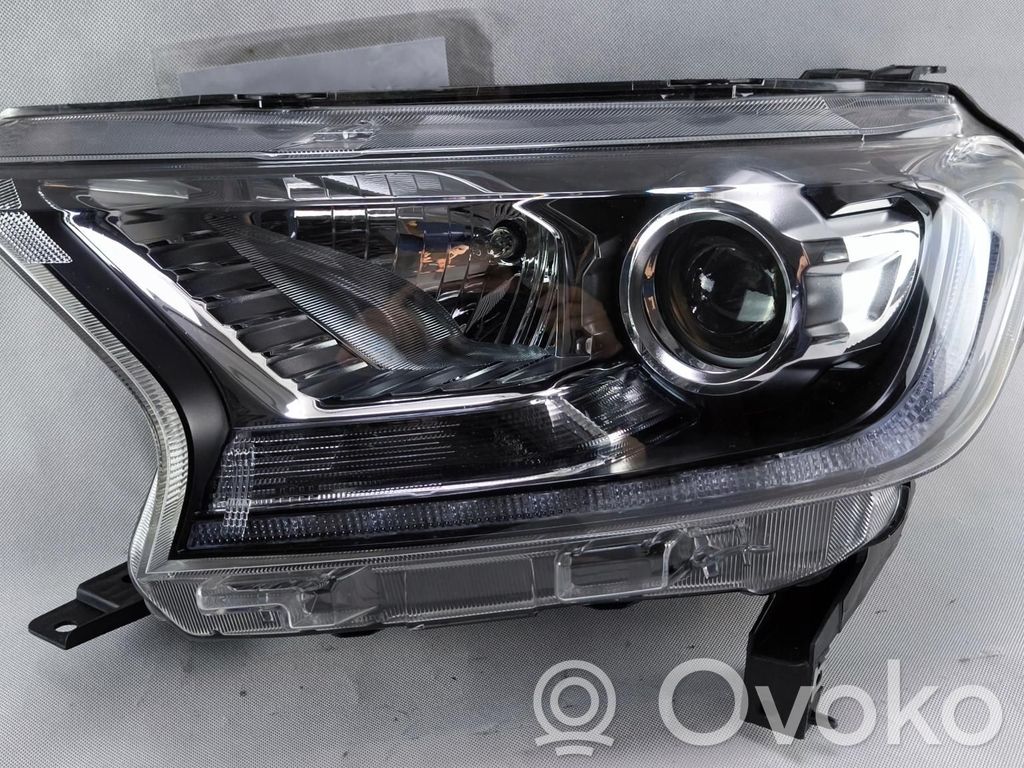 Ford Ranger Headlight/headlamp 
