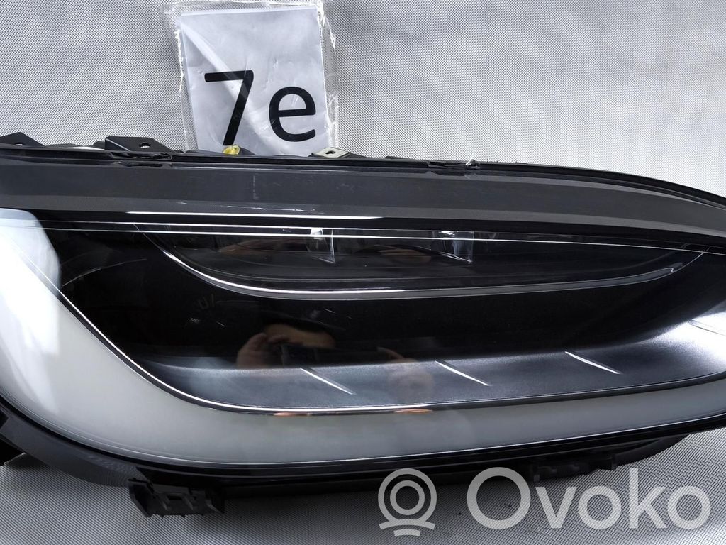 Tesla Model X Scheinwerfer 