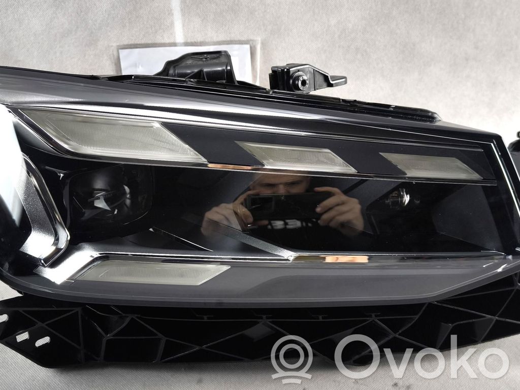 Audi Q2 - Headlight/headlamp 