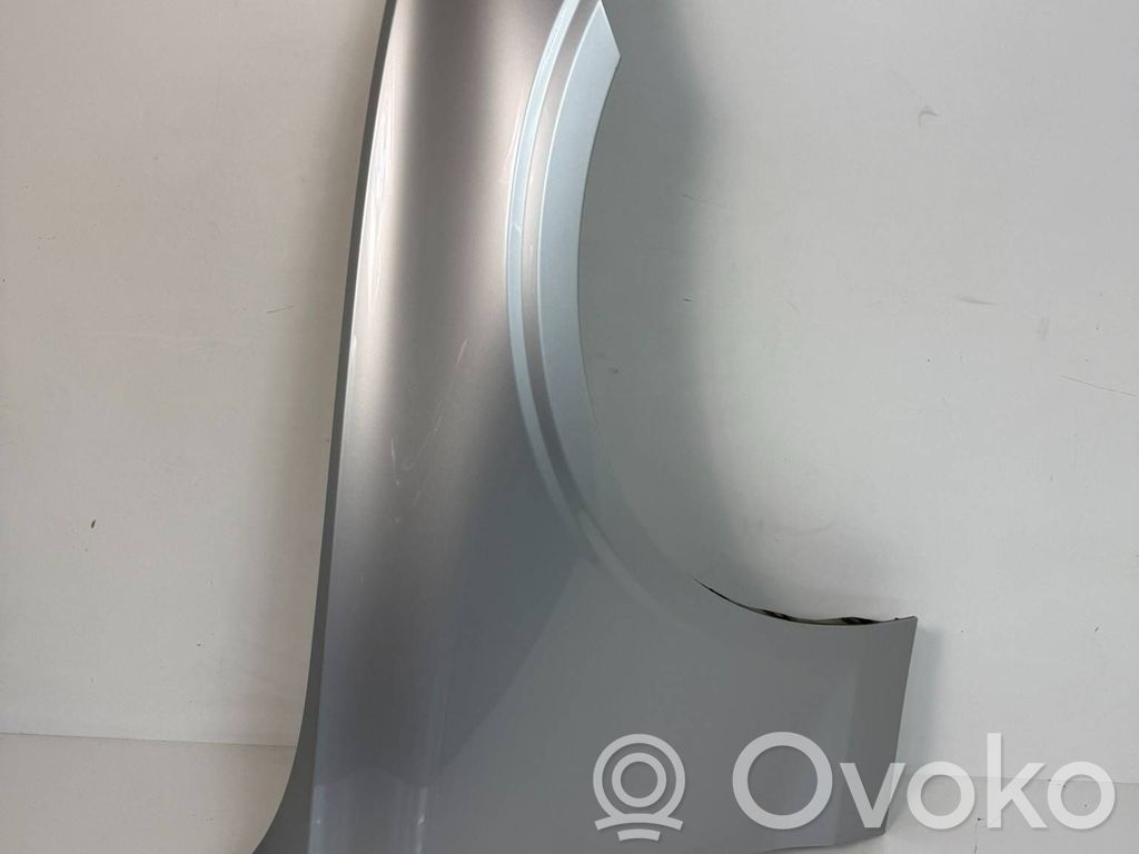 Volvo V60 Sparnas 
